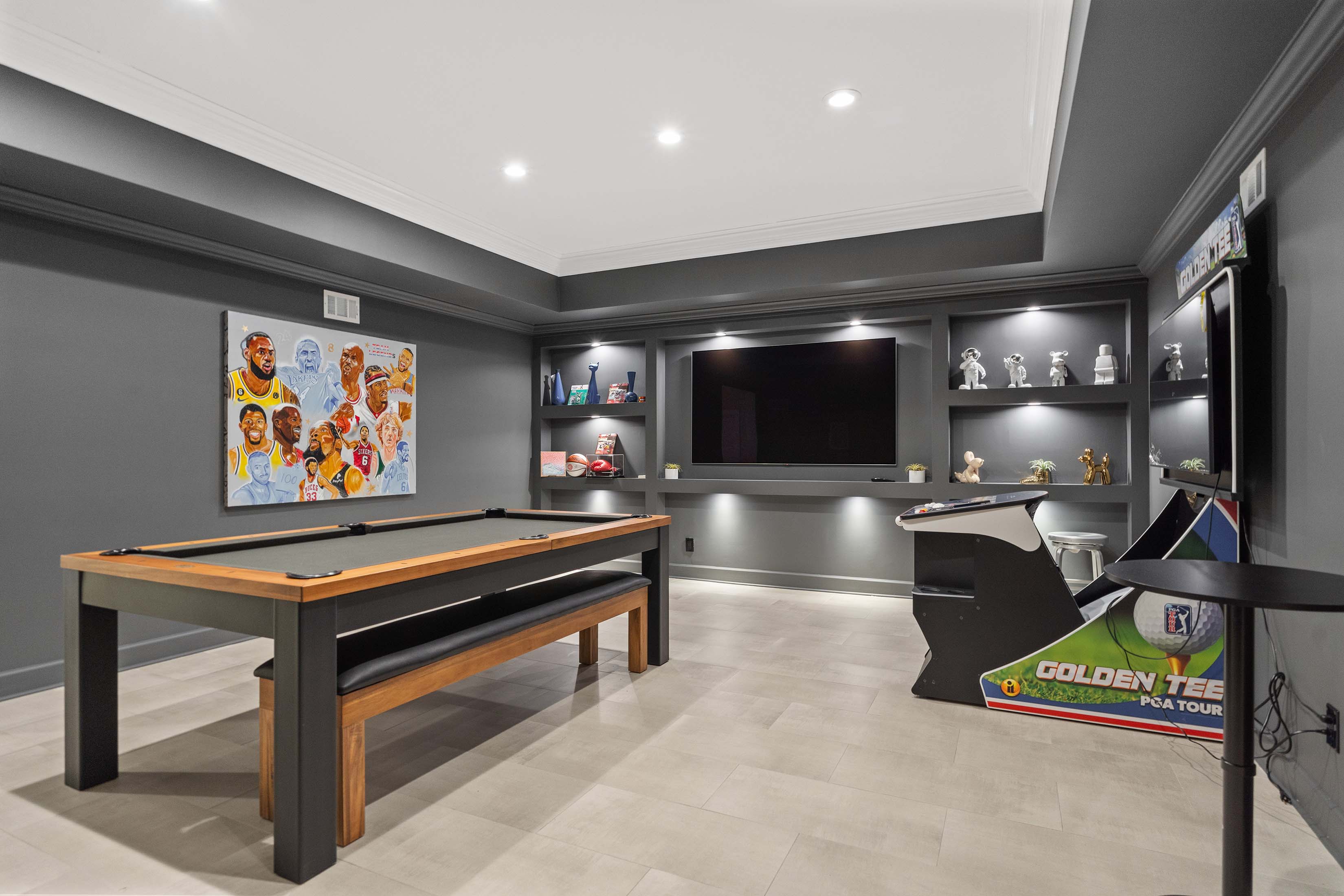  Resort-Style Living Overlooking the 13th Green and Lake - 物件實景