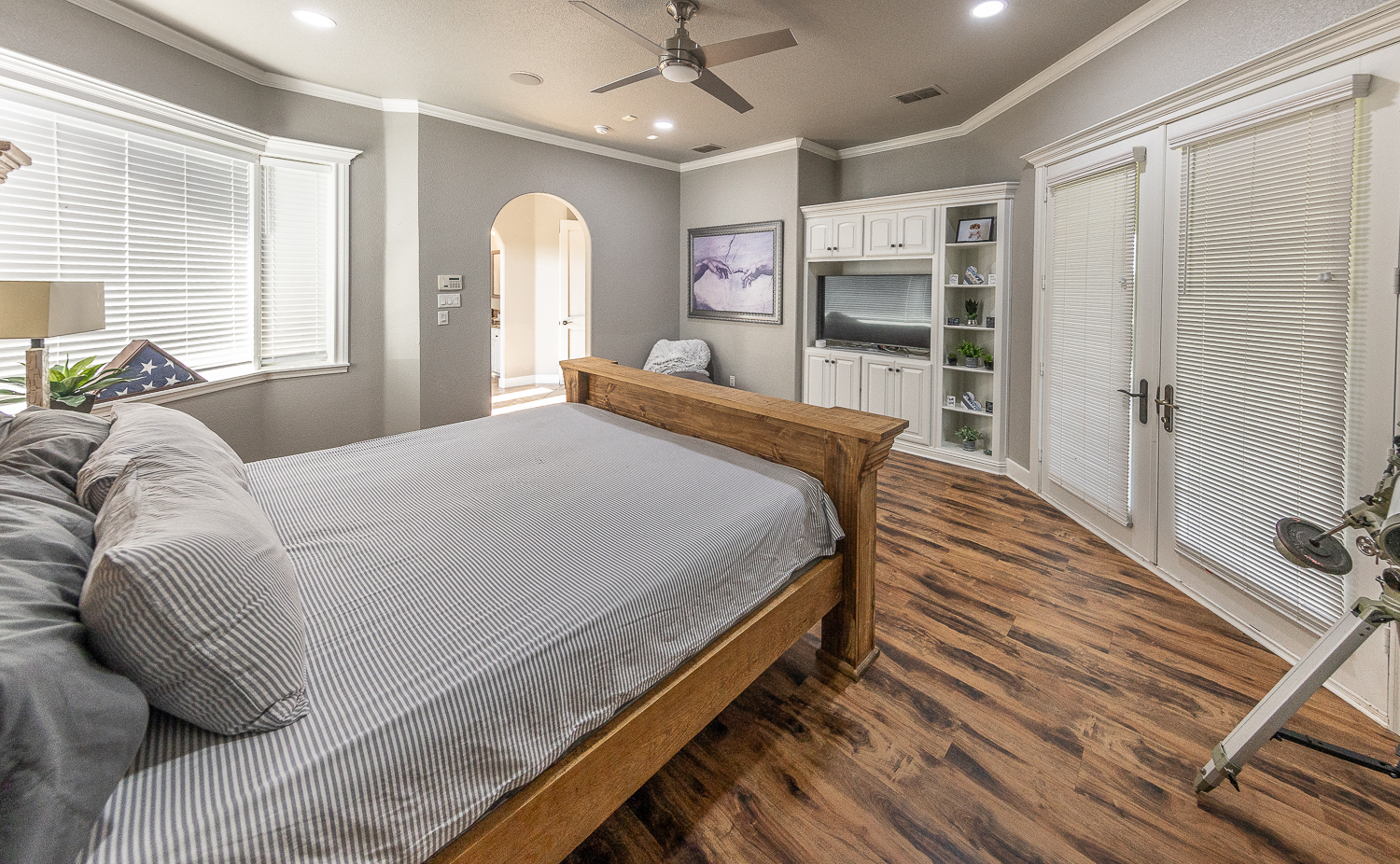 Lubbock, Texas, 79424, United States, 4 Bedrooms Bedrooms, ,4 BathroomsBathrooms,Residential,For Sale,1901178