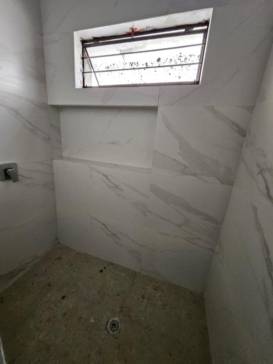 Monterrey, Nuevo León, 64000, Mexico, 6 Bedrooms Bedrooms, ,4 BathroomsBathrooms,Residential,For Sale,1997199