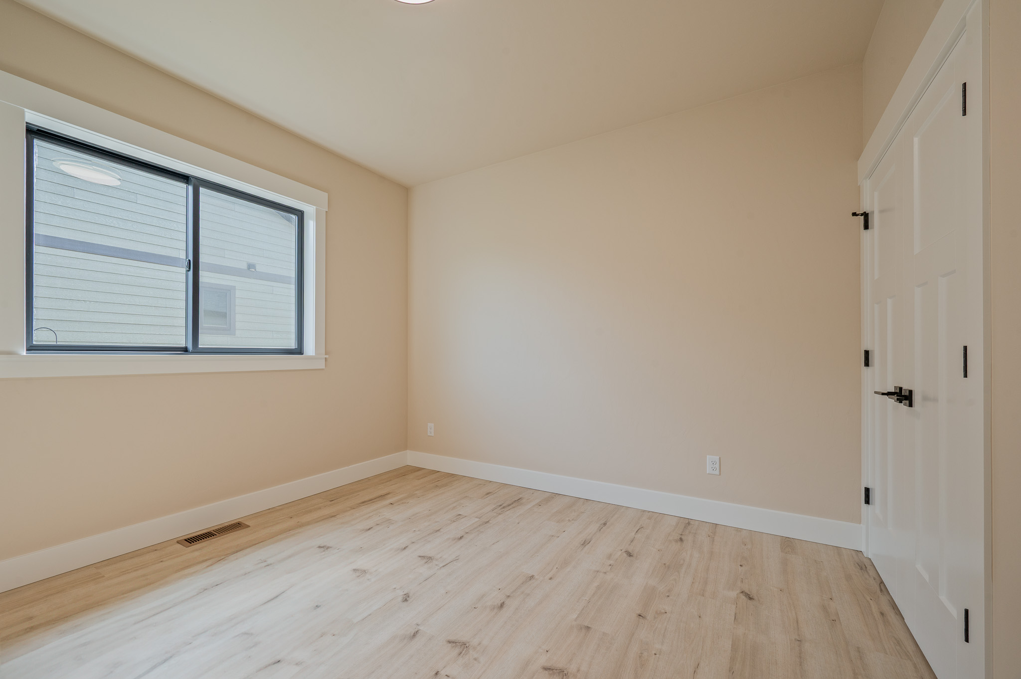 East Helena, Montana, 59635, United States, 4 Bedrooms Bedrooms, ,2 BathroomsBathrooms,Residential,For Sale,1976463