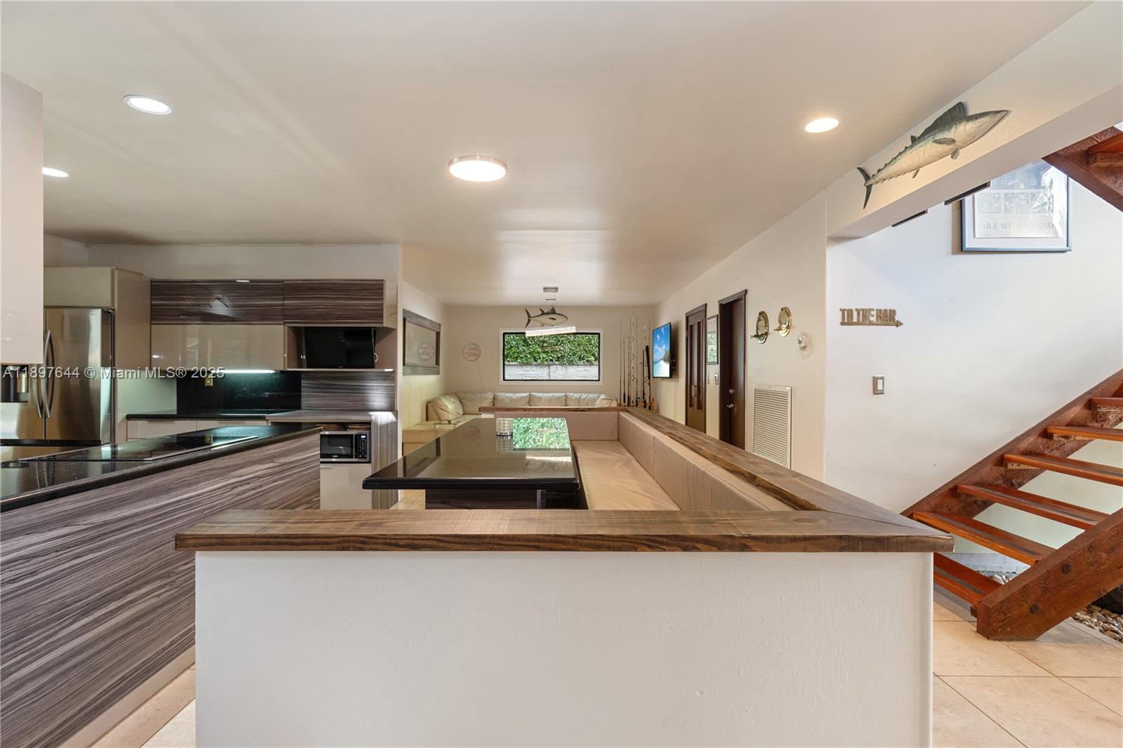 Palmetto Bay, Florida, 33157, United States, 4 Bedrooms Bedrooms, ,4 BathroomsBathrooms,Residential,For Sale,1966916