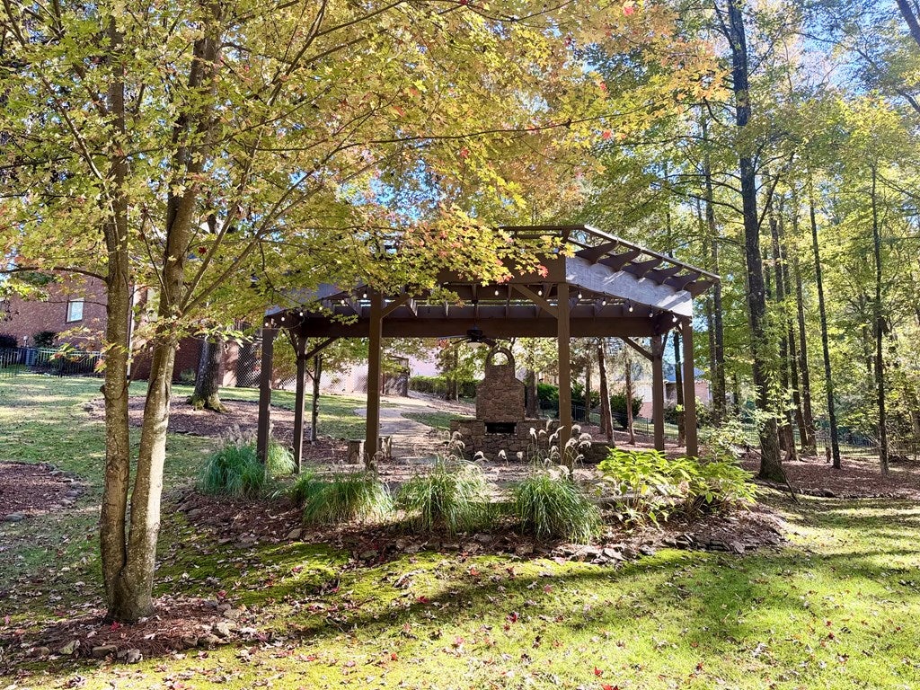 OXFORD, Mississippi, 38655, United States, 6 Bedrooms Bedrooms, ,4 BathroomsBathrooms,Residential,For Sale,1991856