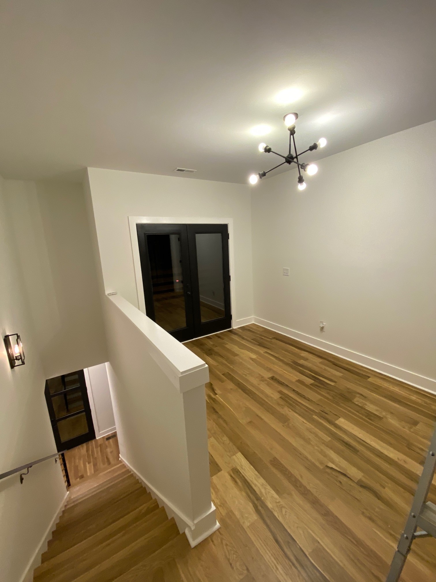 Nashville, Tennessee, 37207, United States, 4 Bedrooms Bedrooms, ,3 BathroomsBathrooms,Residential,For Sale,1921406