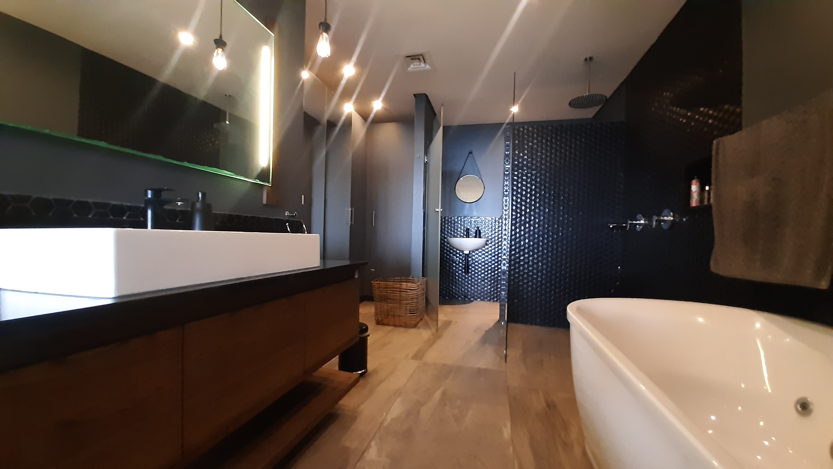  Contemporary Coastal Apartment with Private Pool and Panoramic Sea Views in Simb - 物件實景