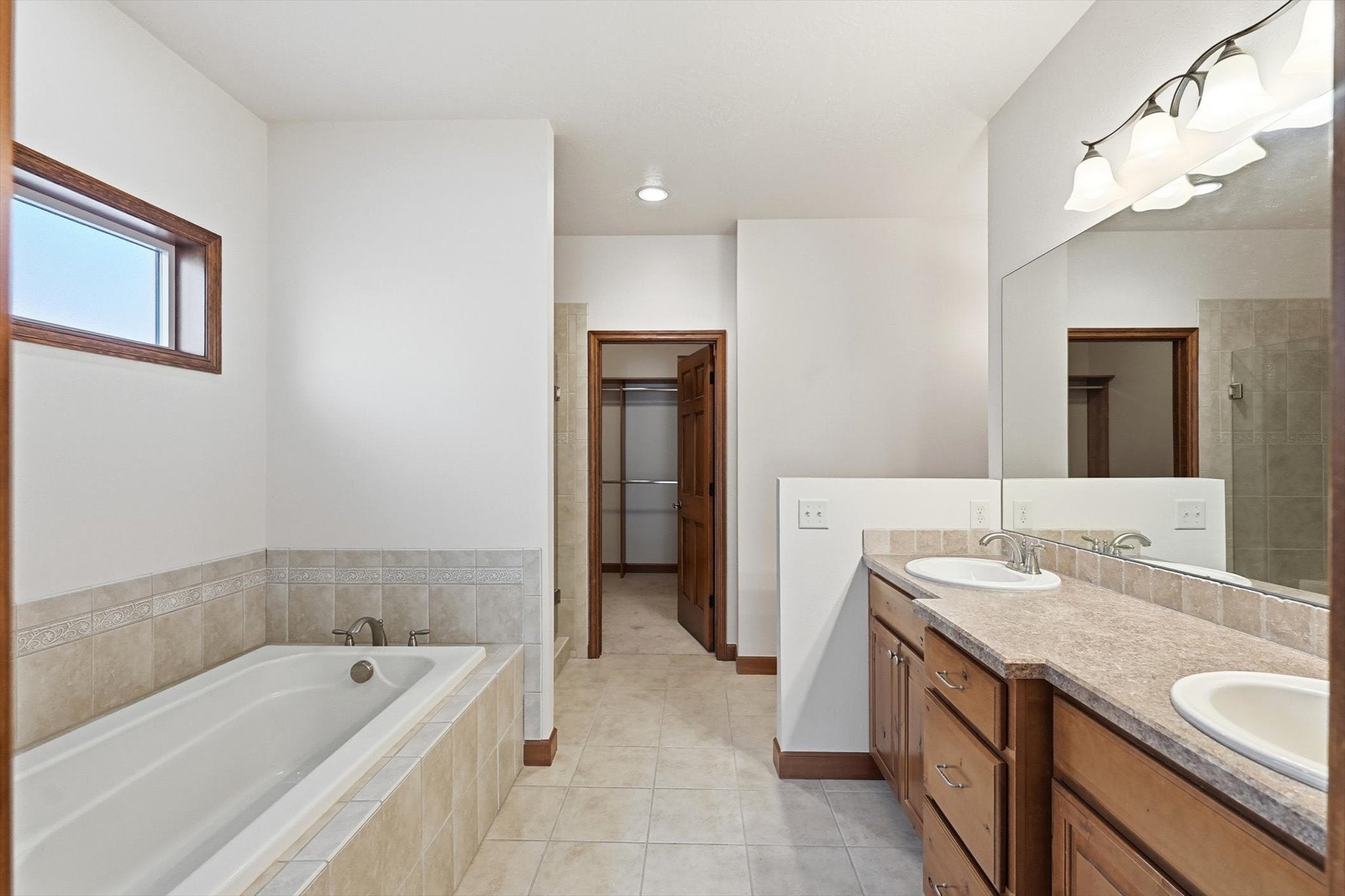 Missoula, Montana, 59802, United States, 3 Bedrooms Bedrooms, ,Residential,For Sale,2016532