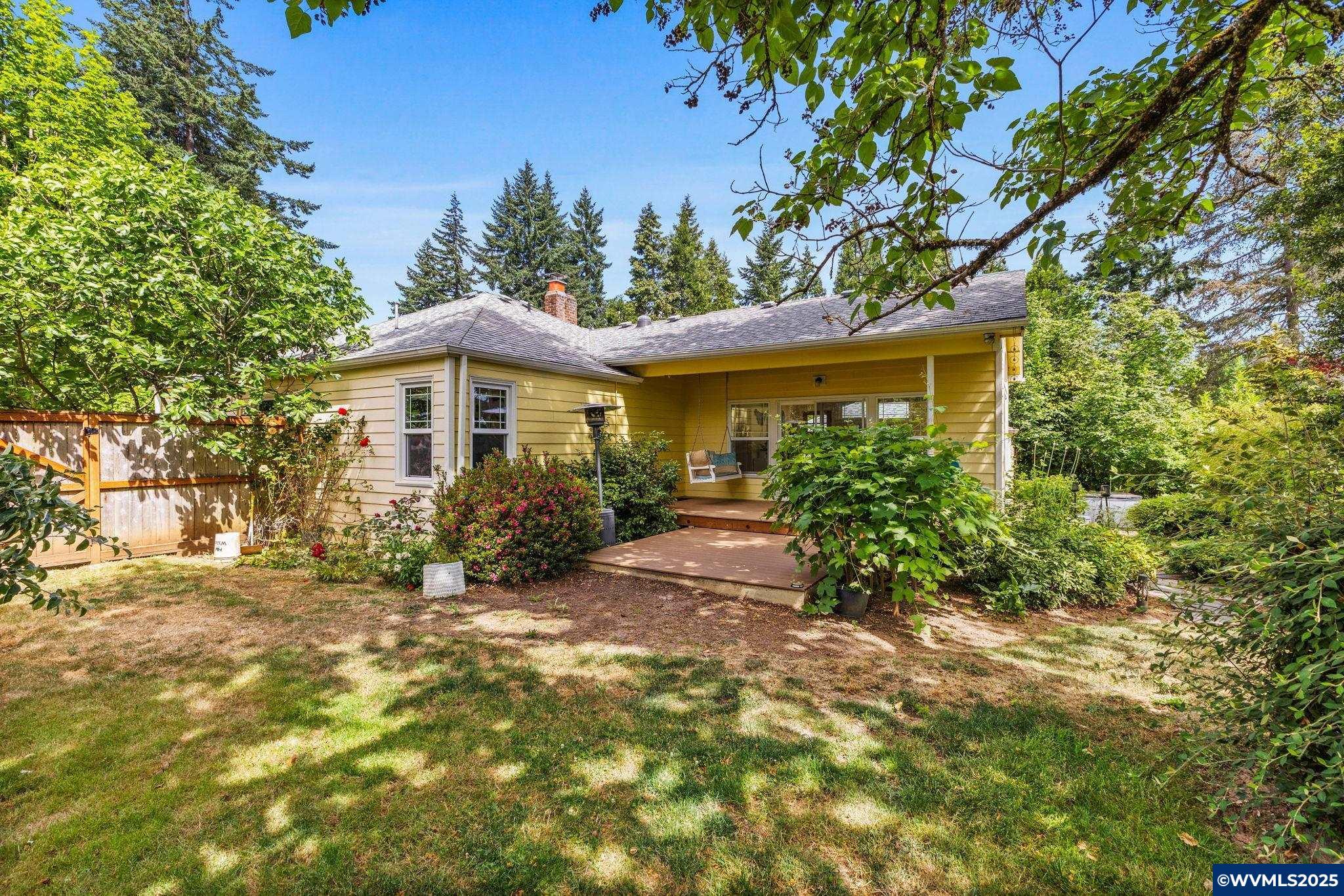 Salem, Oregon, 97302, United States, 3 Bedrooms Bedrooms, ,3 BathroomsBathrooms,Residential,For Sale,1829333