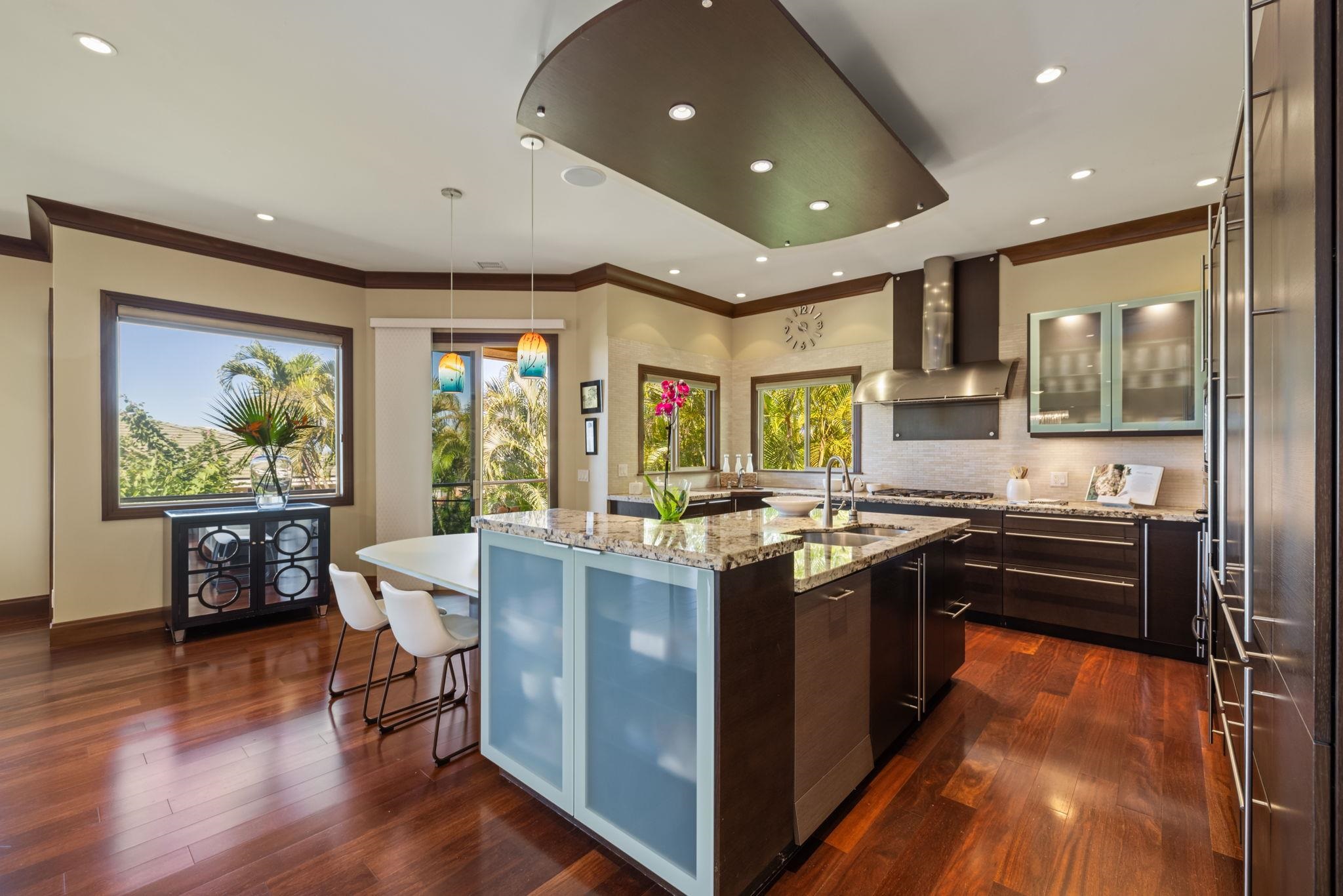 Lahaina, Hawaii, 96761, United States, 5 Bedrooms Bedrooms, ,5 BathroomsBathrooms,Residential,For Sale,1941963
