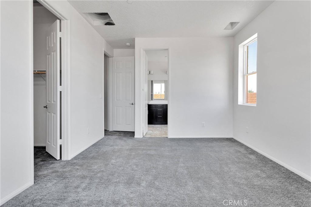 Victorville, California, 92395, United States, 3 Bedrooms Bedrooms, ,2 BathroomsBathrooms,Residential,For Sale,1865788