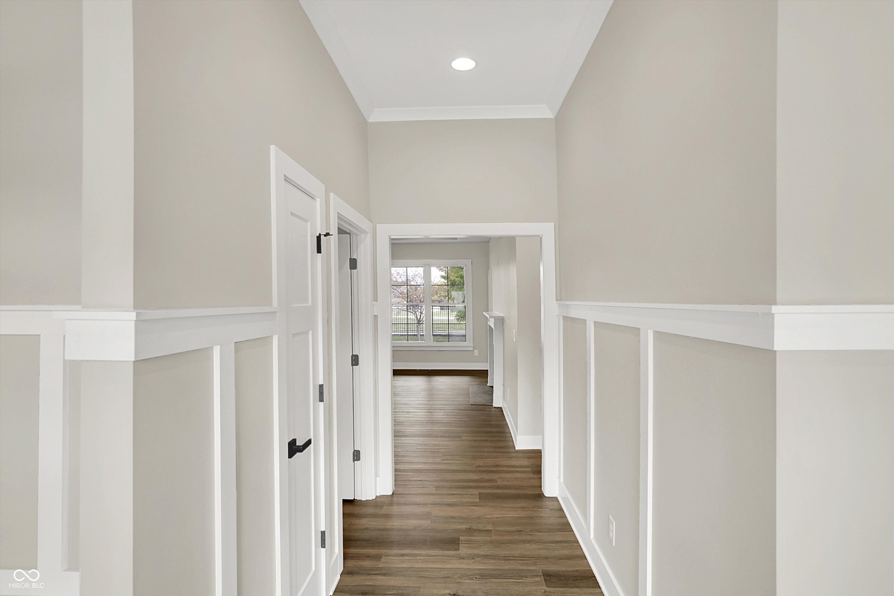 Indianapolis, Indiana, 46237, United States, 4 Bedrooms Bedrooms, ,2 BathroomsBathrooms,Residential,For Sale,1983350