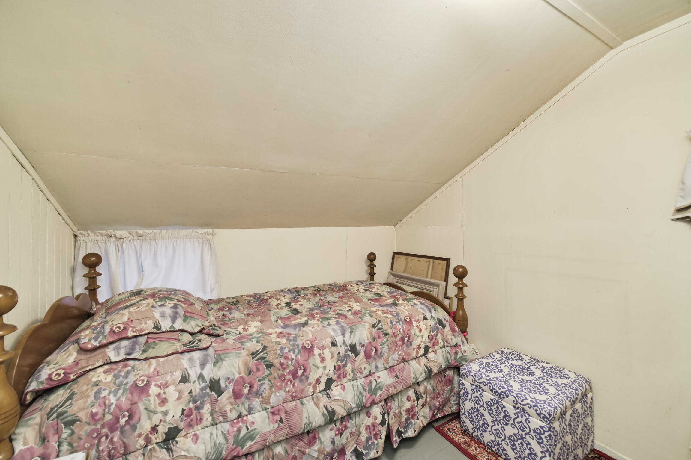Onekama, Michigan, 49675, United States, 3 Bedrooms Bedrooms, ,3 BathroomsBathrooms,Residential,For Sale,1914171