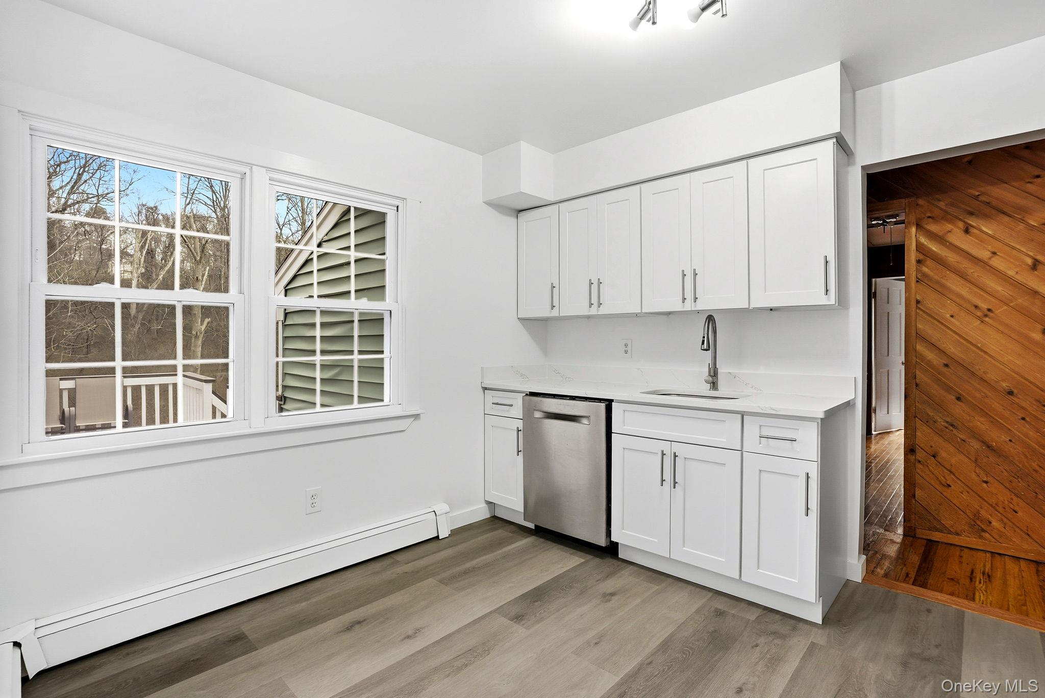 Carmel, New York, 10512, United States, 3 Bedrooms Bedrooms, ,2 BathroomsBathrooms,Residential,For Sale,2000581