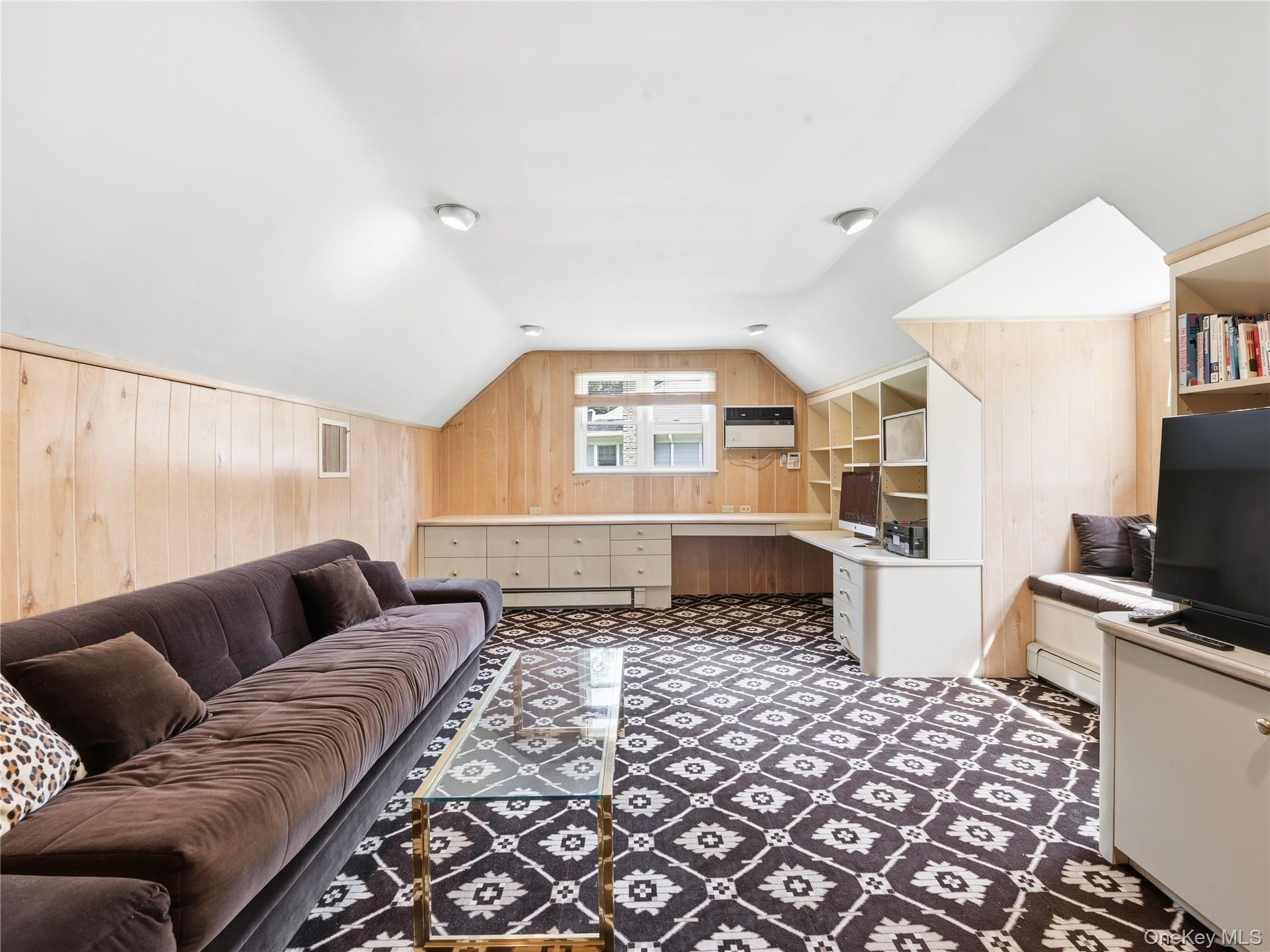  17 Glenwood Drive, Great Neck, NY, 11021 - 物件實景