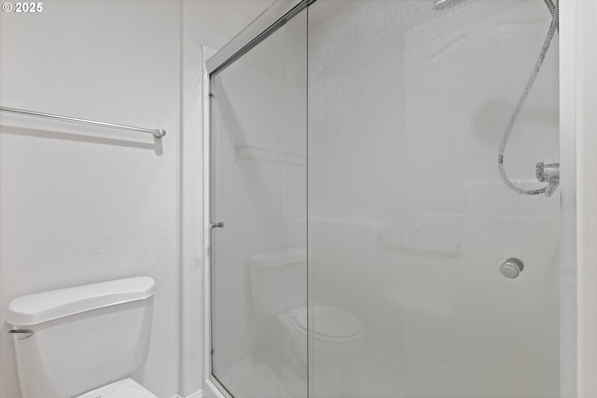 Newberg, Oregon, 97132, United States, 3 Bedrooms Bedrooms, ,2 BathroomsBathrooms,Residential,For Sale,1972944