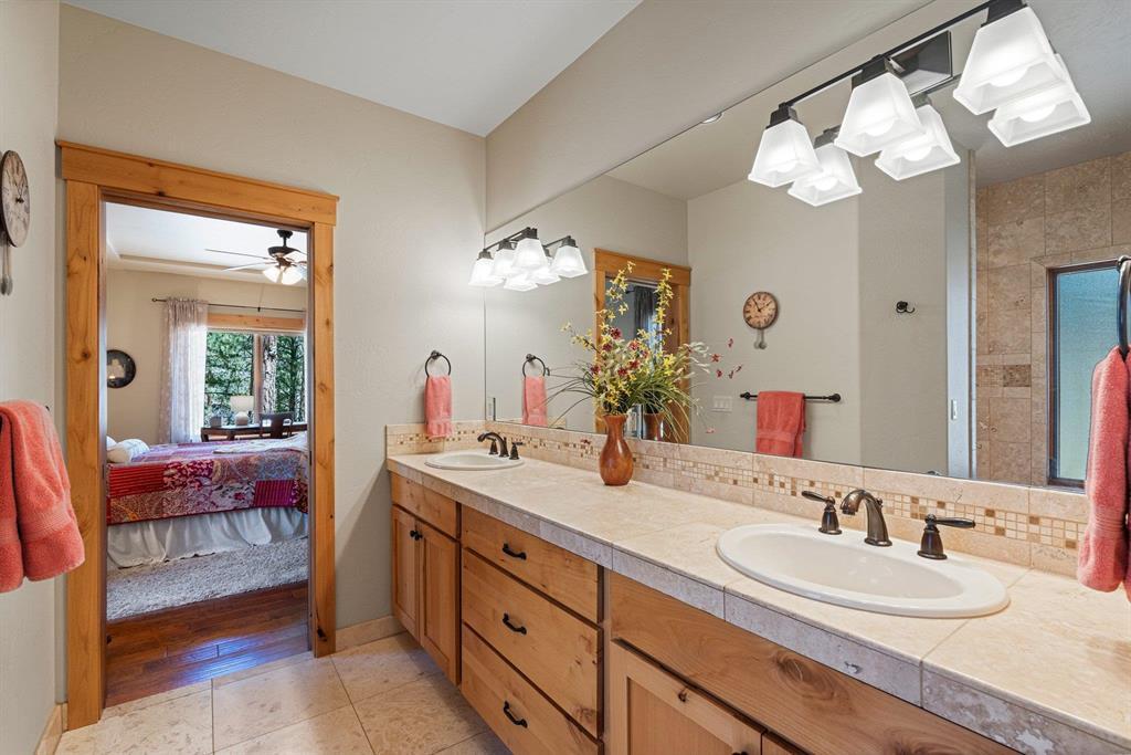 Durango, Colorado, 81301, United States, 4 Bedrooms Bedrooms, ,2 BathroomsBathrooms,Residential,For Sale,1795350