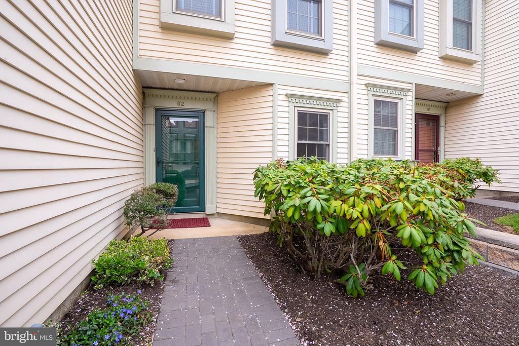 Princeton, New Jersey, 08540, United States, 3 Bedrooms Bedrooms, ,3 BathroomsBathrooms,Residential,For Sale,2038337
