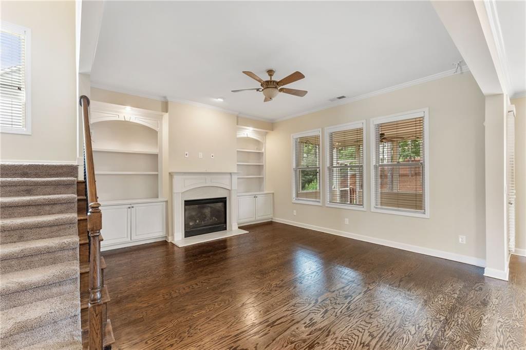 Mableton, Georgia, 30126, United States, 5 Bedrooms Bedrooms, ,4 BathroomsBathrooms,Residential,For Sale,1924868