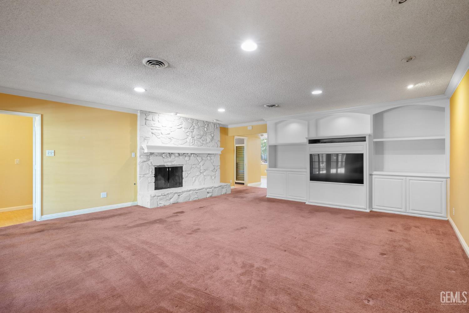 Bakersfield, California, 93309, United States, 4 Bedrooms Bedrooms, ,4 BathroomsBathrooms,Residential,For Sale,1859611