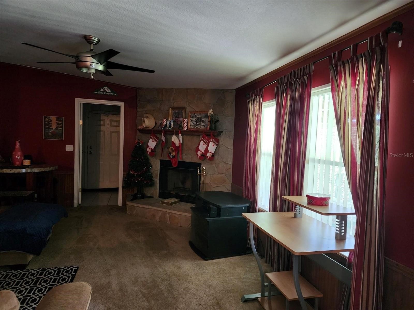 KATHLEEN, Florida, 33849, United States, 4 Bedrooms Bedrooms, ,3 BathroomsBathrooms,Residential,For Sale,1935100