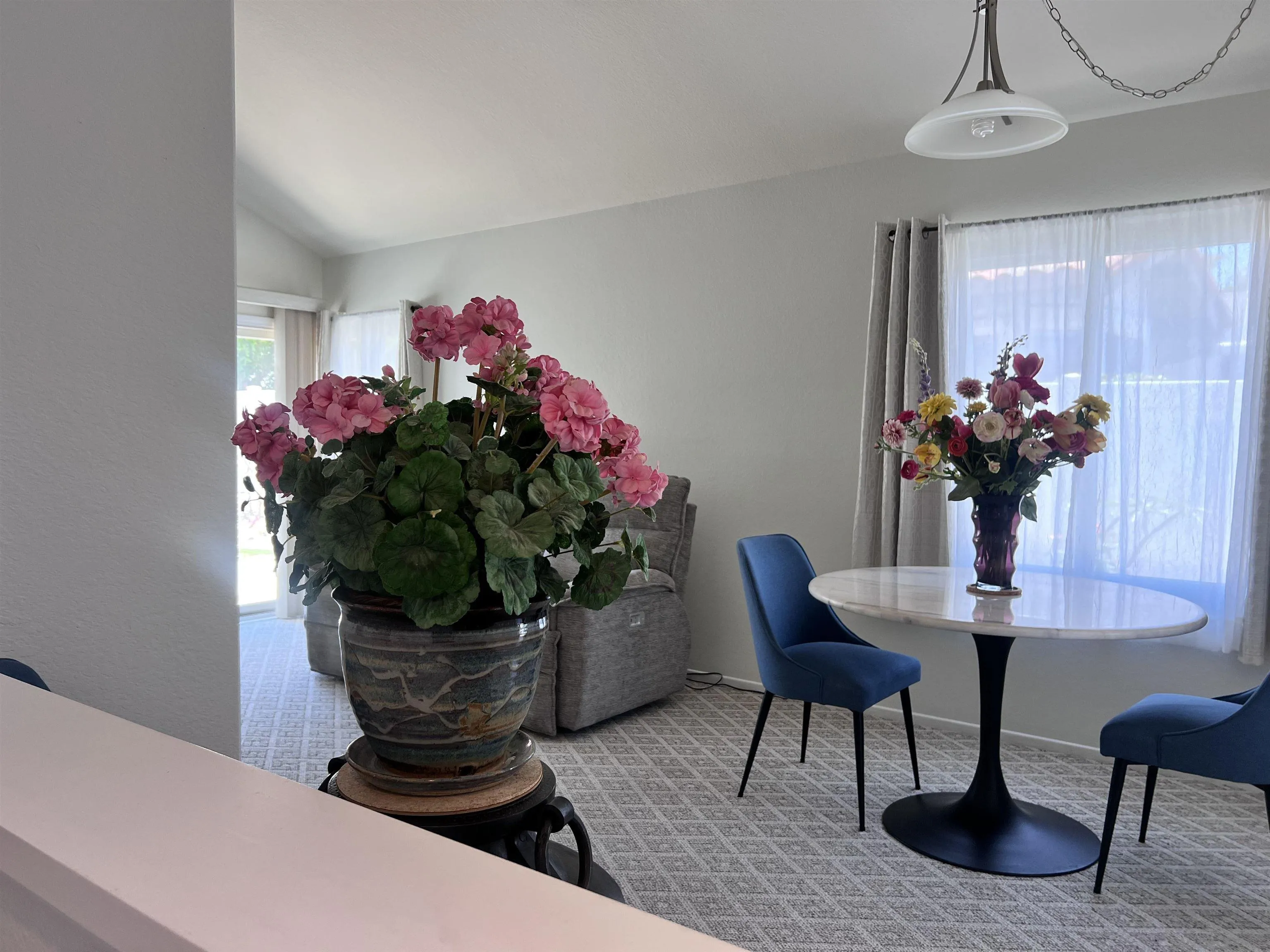 Oceanside, California, 92056, United States, 2 Bedrooms Bedrooms, ,1 BathroomBathrooms,Residential,For Sale,1866324