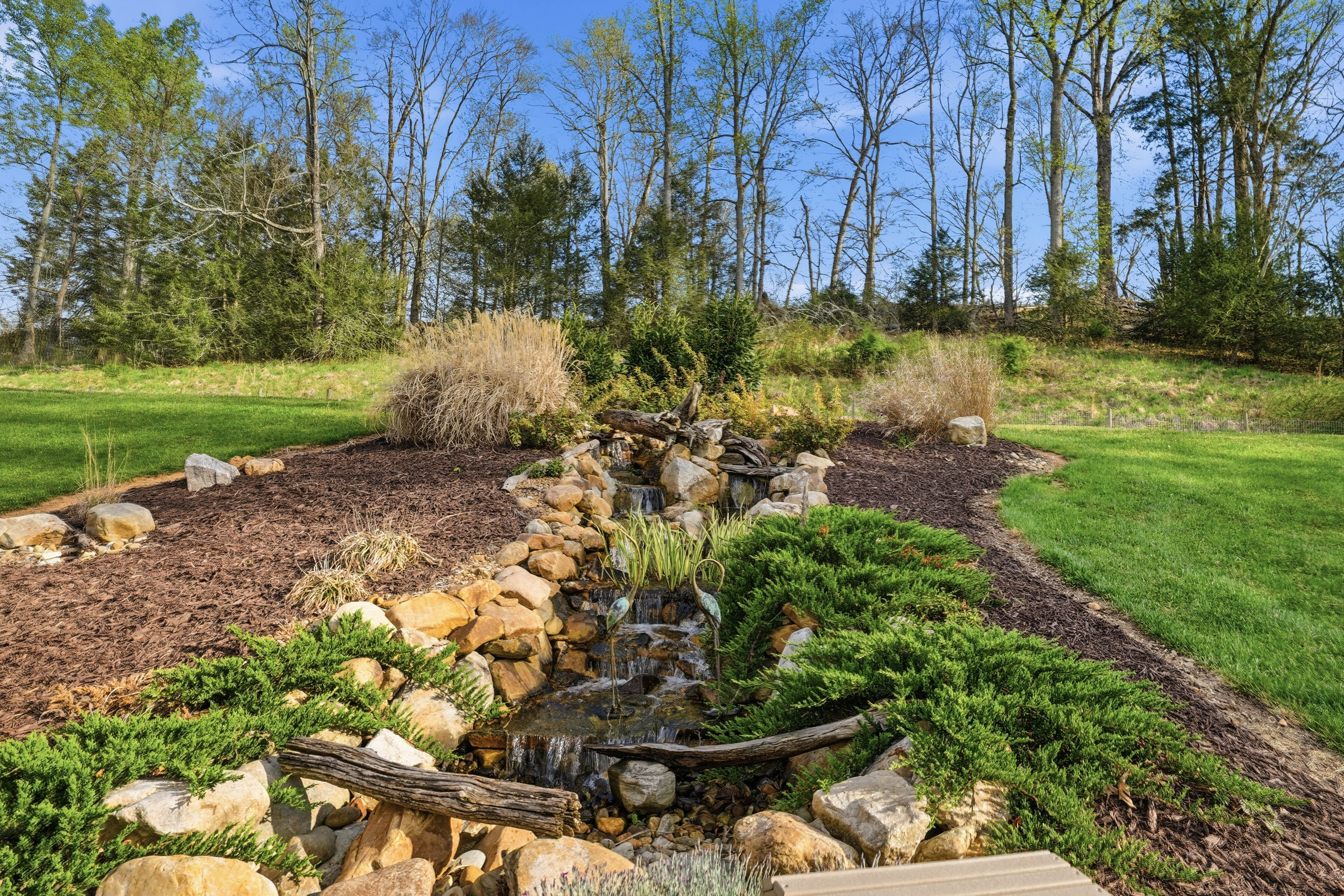  4953 Weaver Pike, Bluff City, TN 37618 - 物件實景