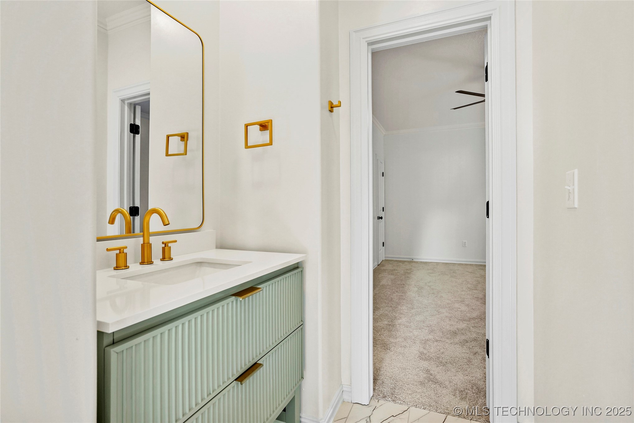 Bixby, Oklahoma, 74008, United States, 5 Bedrooms Bedrooms, ,4 BathroomsBathrooms,Residential,For Sale,1908435