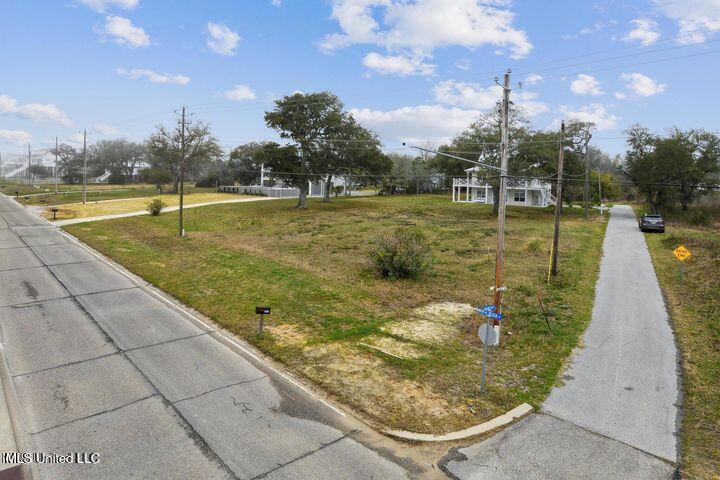 Waveland, Mississippi, 39576, United States, ,Land,For Sale,1941720