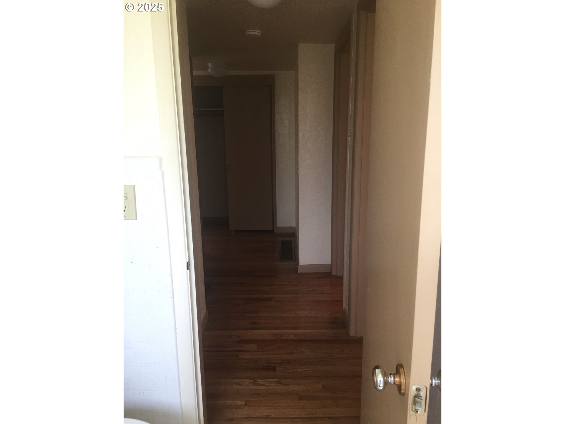 Portland, Oregon, 97206, United States, ,Residential,For Sale,1903739