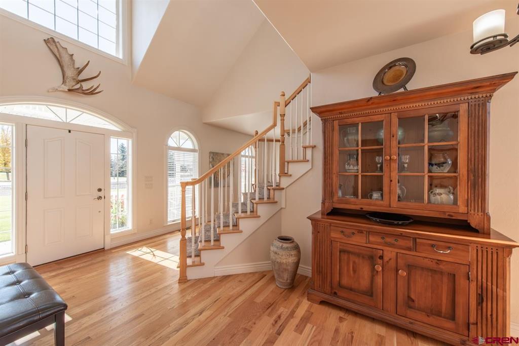 Montrose, Colorado, 81403, United States, 4 Bedrooms Bedrooms, ,4 BathroomsBathrooms,Residential,For Sale,1994276