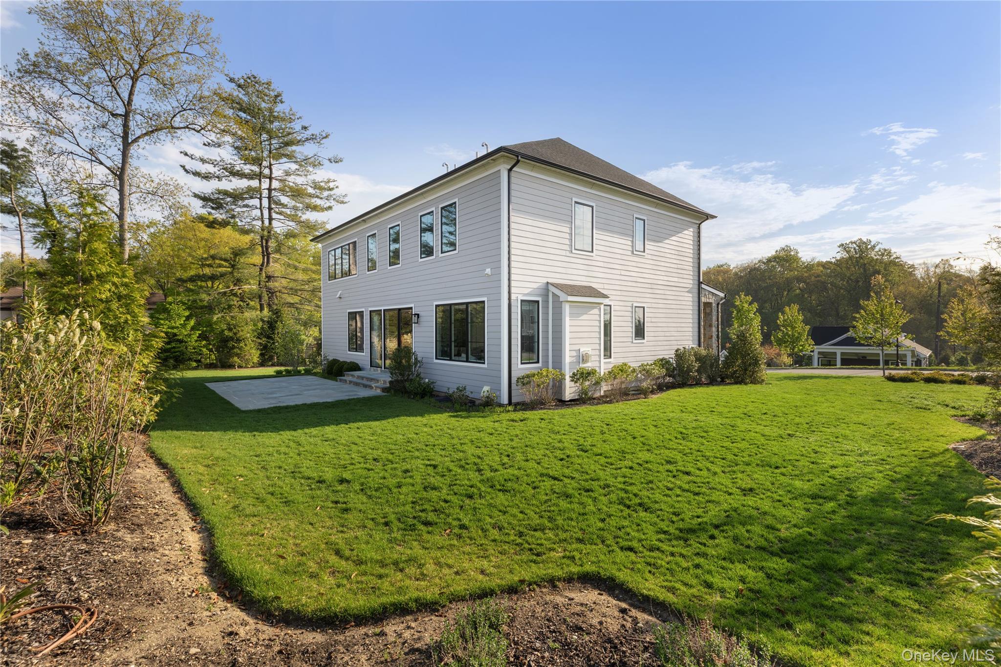  1 Sequoia Circle, Manhasset, NY, 11030 - 物件實景