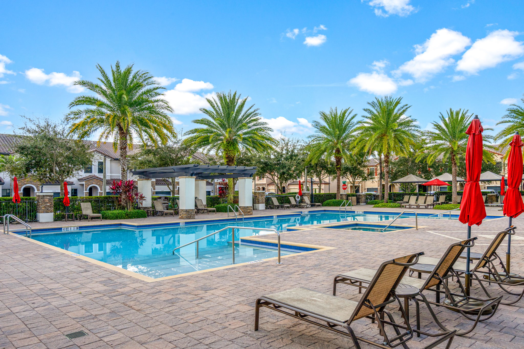 Miami, Florida, 33196, United States, 3 Bedrooms Bedrooms, ,3 BathroomsBathrooms,Residential,For Sale,2002544