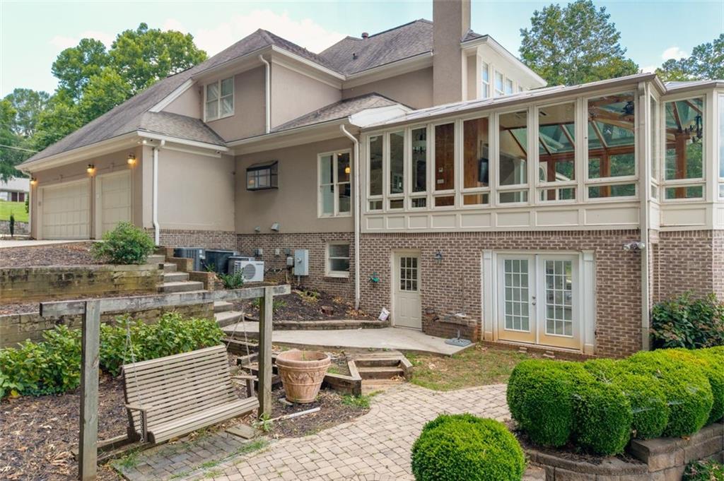 Jonesboro, Georgia, 30236, United States, 5 Bedrooms Bedrooms, ,5 BathroomsBathrooms,Residential,For Sale,1889990