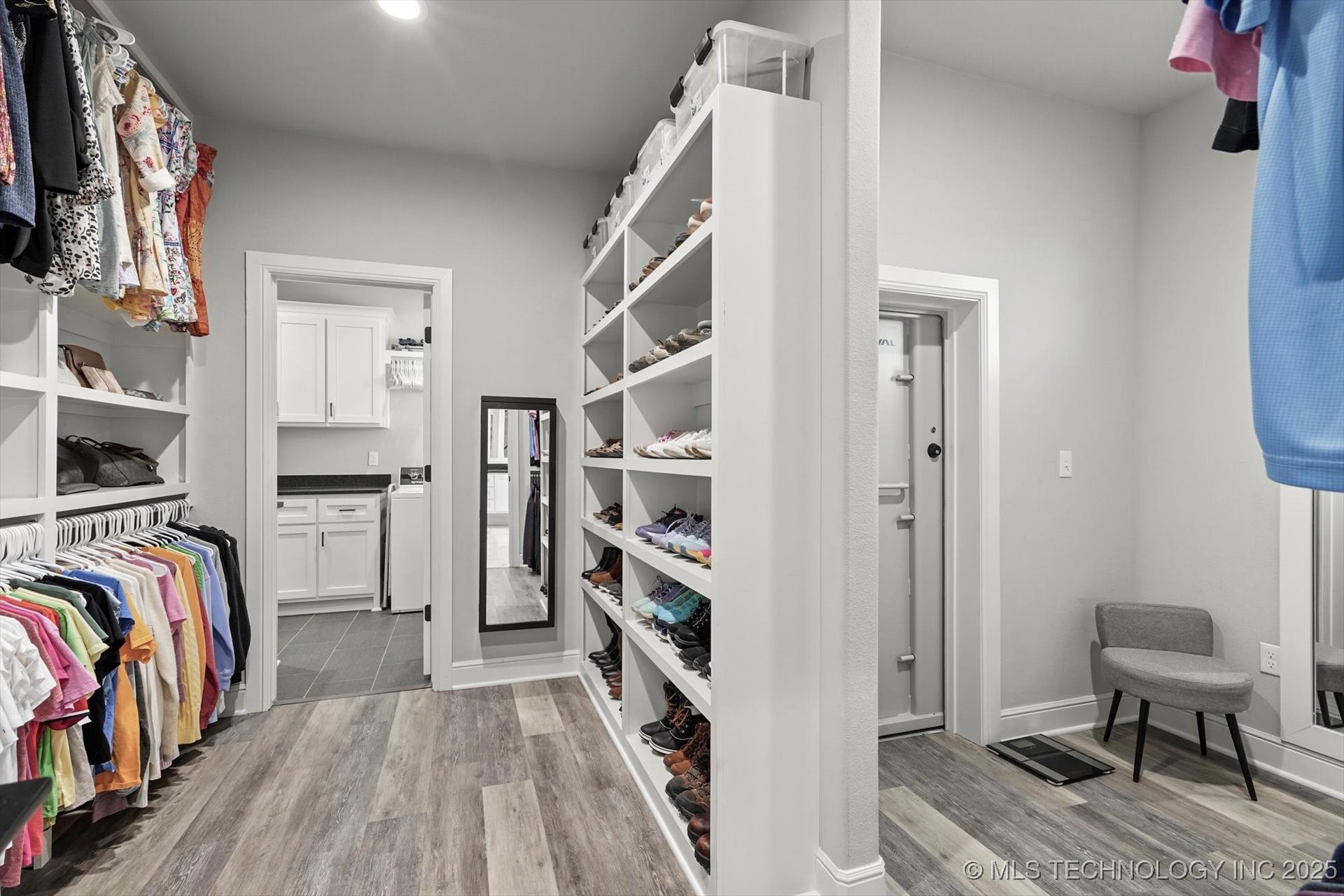 Owasso, Oklahoma, 74055, United States, 3 Bedrooms Bedrooms, ,4 BathroomsBathrooms,Residential,For Sale,1986225