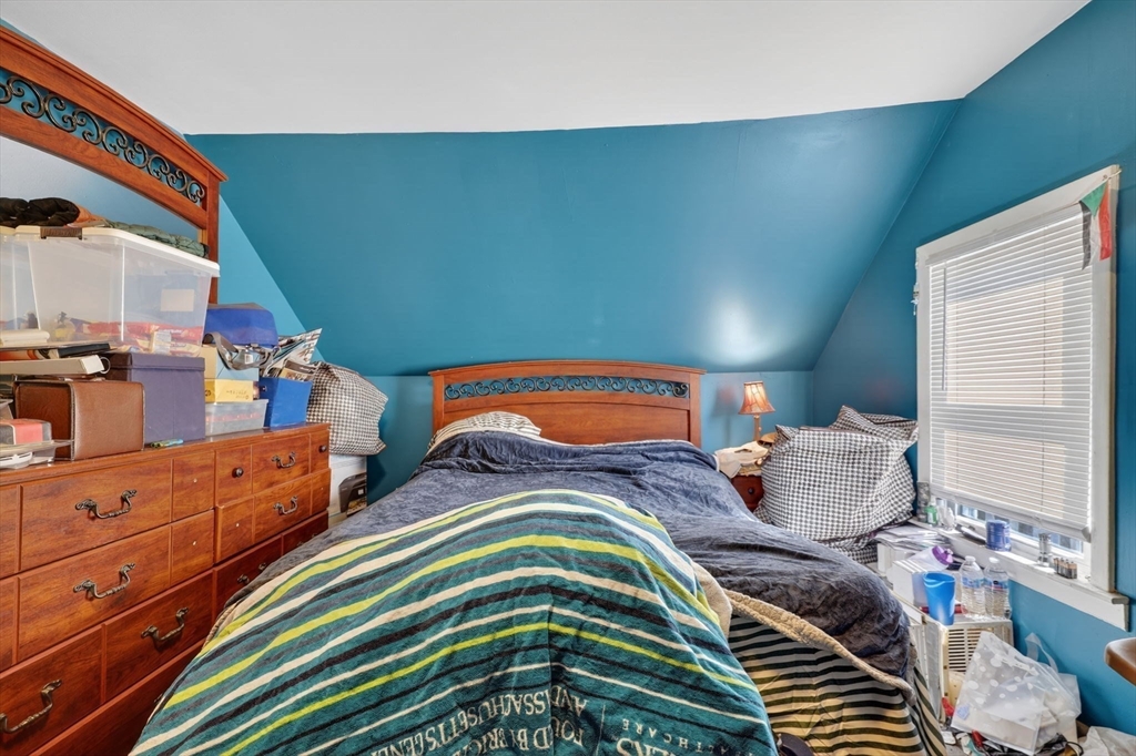Boston, Massachusetts, 02136, United States, 3 Bedrooms Bedrooms, ,1 BathroomBathrooms,Residential,For Sale,2036481