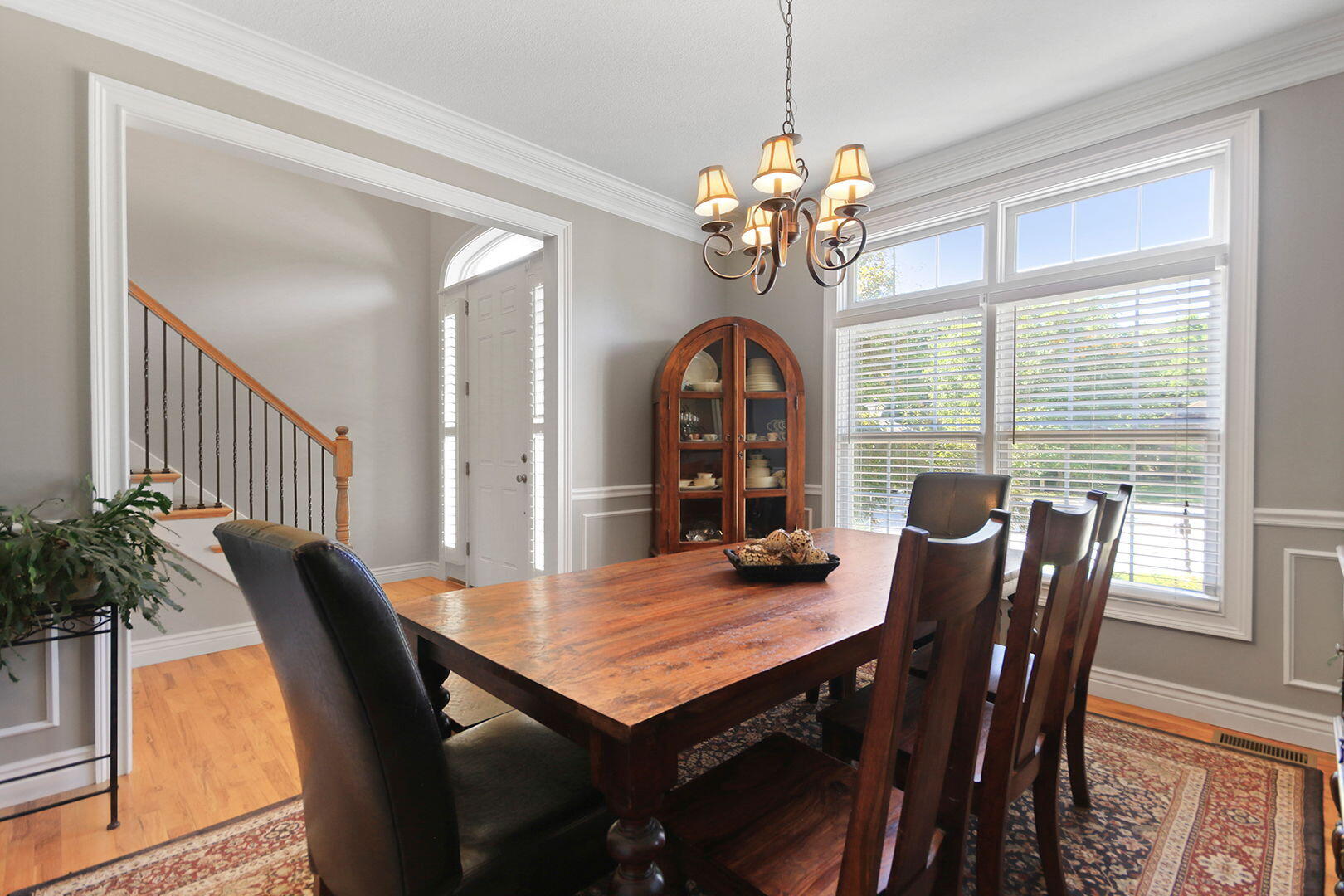 COLUMBIA, Missouri, 65203, United States, 5 Bedrooms Bedrooms, ,4 BathroomsBathrooms,Residential,For Sale,1983136