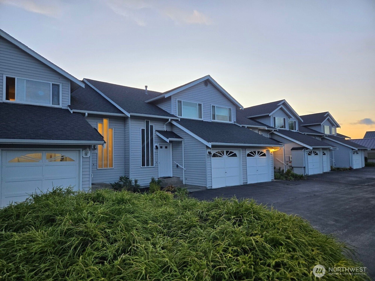 Blaine, Washington, 98230, United States, 2 Bedrooms Bedrooms, ,2 BathroomsBathrooms,Residential,For Sale,1896205