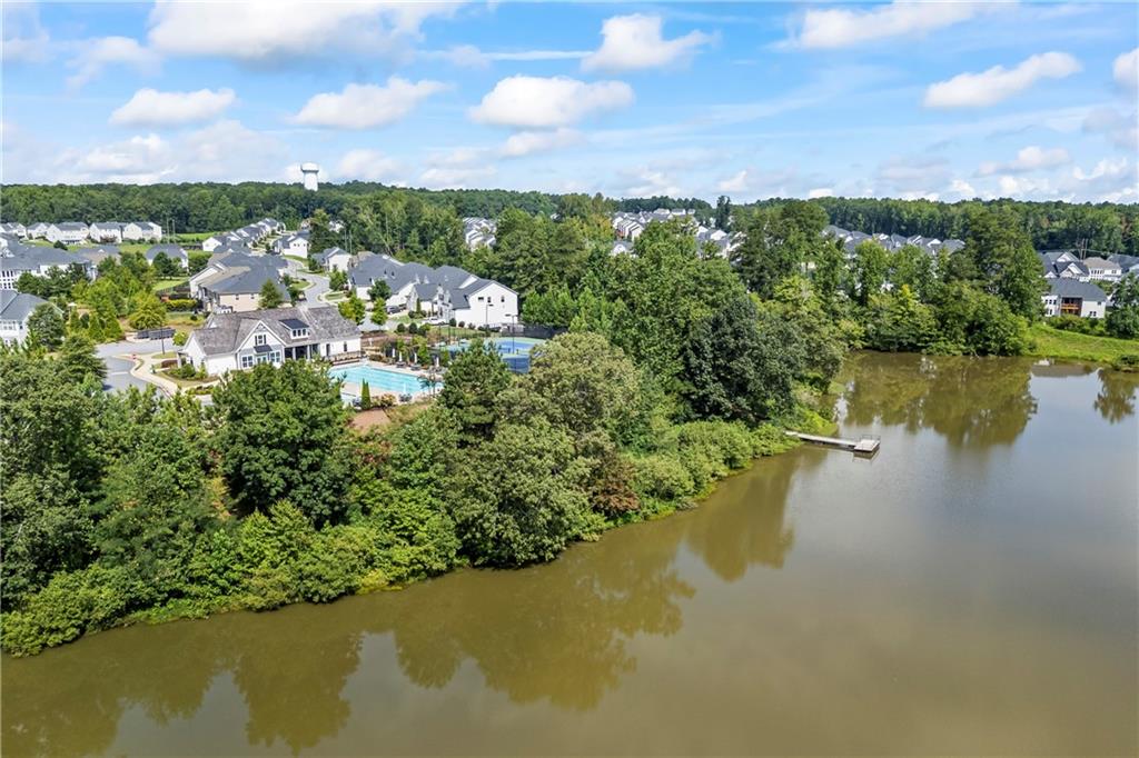 Cumming, Georgia, 30028, United States, 5 Bedrooms Bedrooms, ,4 BathroomsBathrooms,Residential,For Sale,1976985