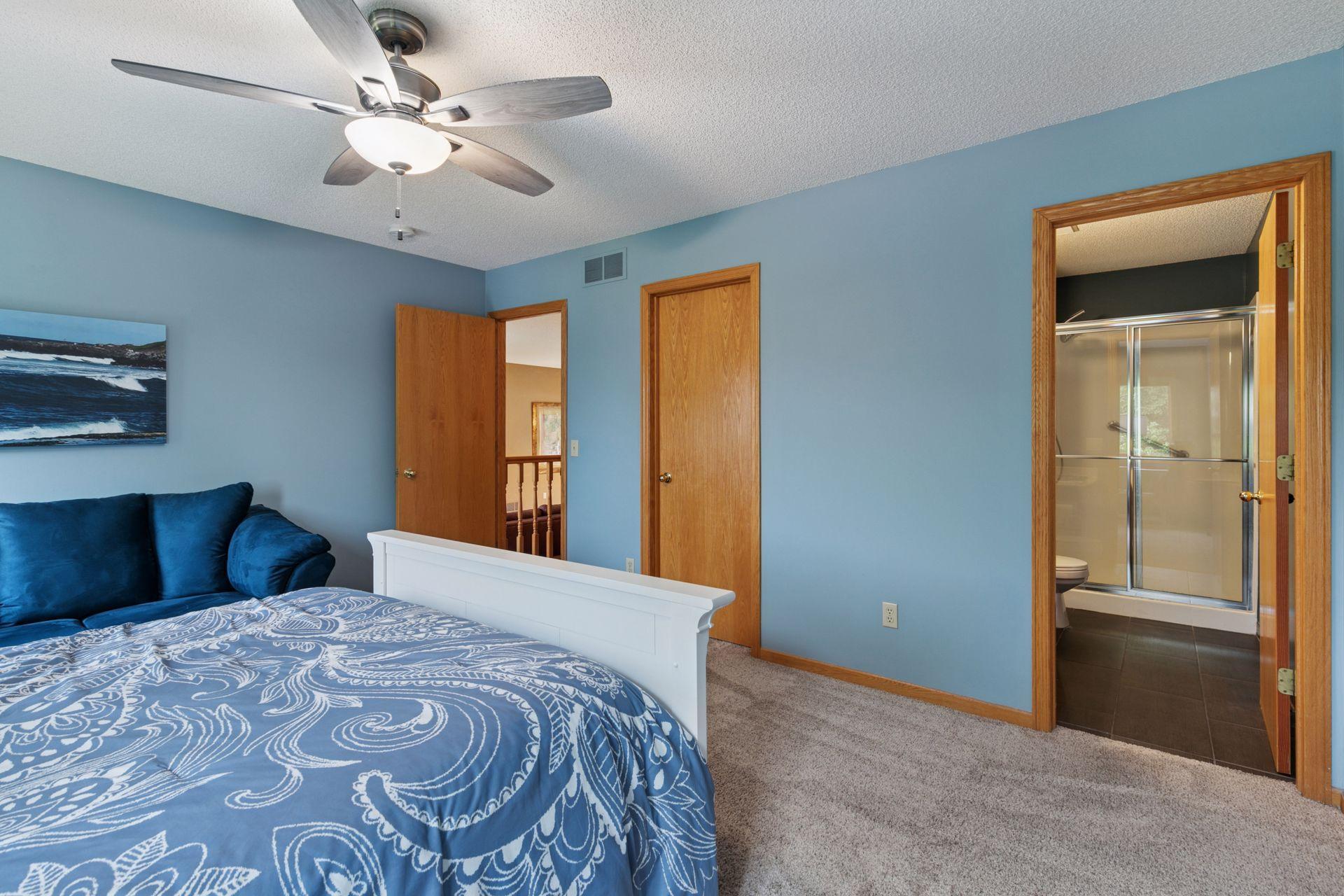 Lakeville, Minnesota, 55044, United States, 4 Bedrooms Bedrooms, ,1 BathroomBathrooms,Residential,For Sale,1867089