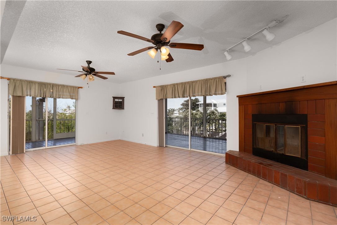 Bokeelia, Florida, 33922, United States, 4 Bedrooms Bedrooms, ,3 BathroomsBathrooms,Residential,For Sale,1979373