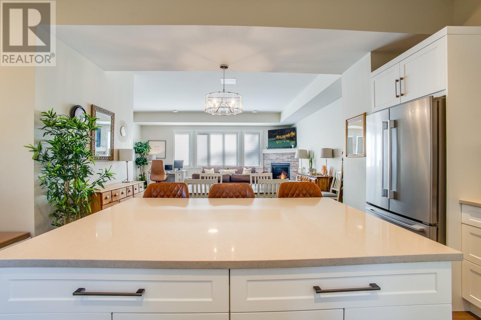 LAKE COUNTRY, British Columbia, V4V 1H8, CA, 4 Bedrooms Bedrooms, ,2 BathroomsBathrooms,Residential,For Sale,1906166