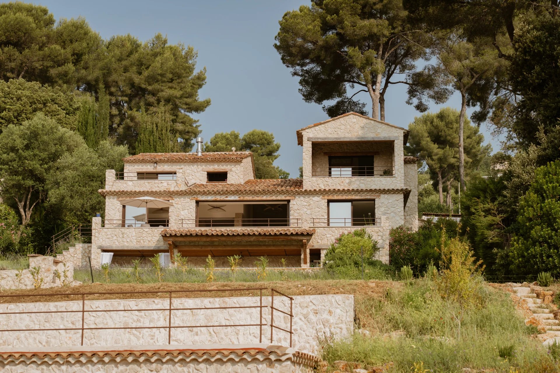 Saint-Paul-de-Vence, Provence-Alpes-Côte d’Azur, 06570, FR, 6 Bedrooms Bedrooms, ,Residential,For Sale,1988303
