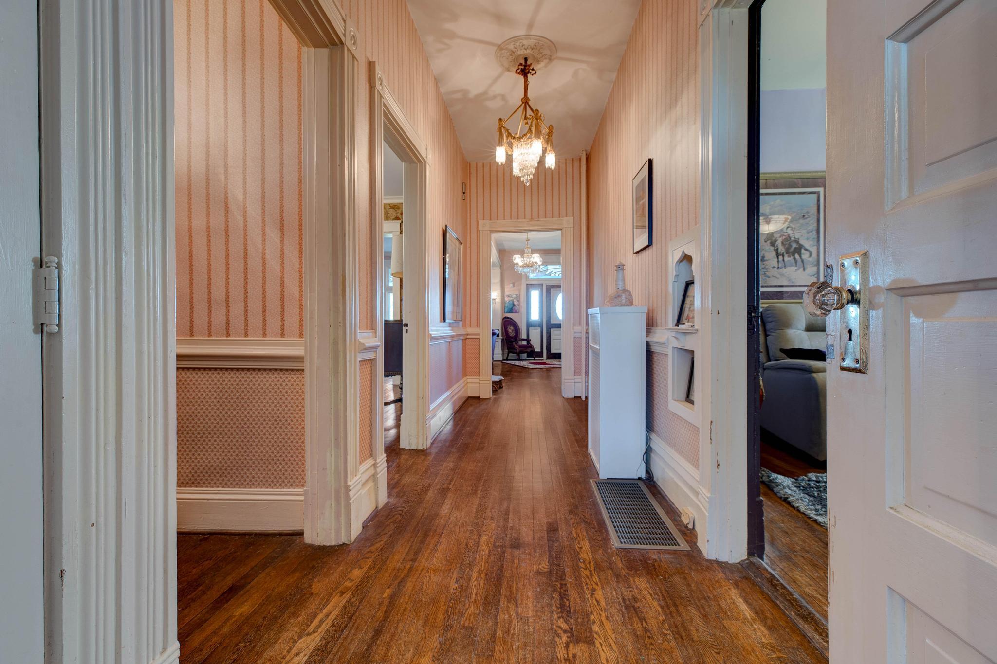 Winchester, Kentucky, 40391, United States, 3 Bedrooms Bedrooms, ,3 BathroomsBathrooms,Residential,For Sale,1992796