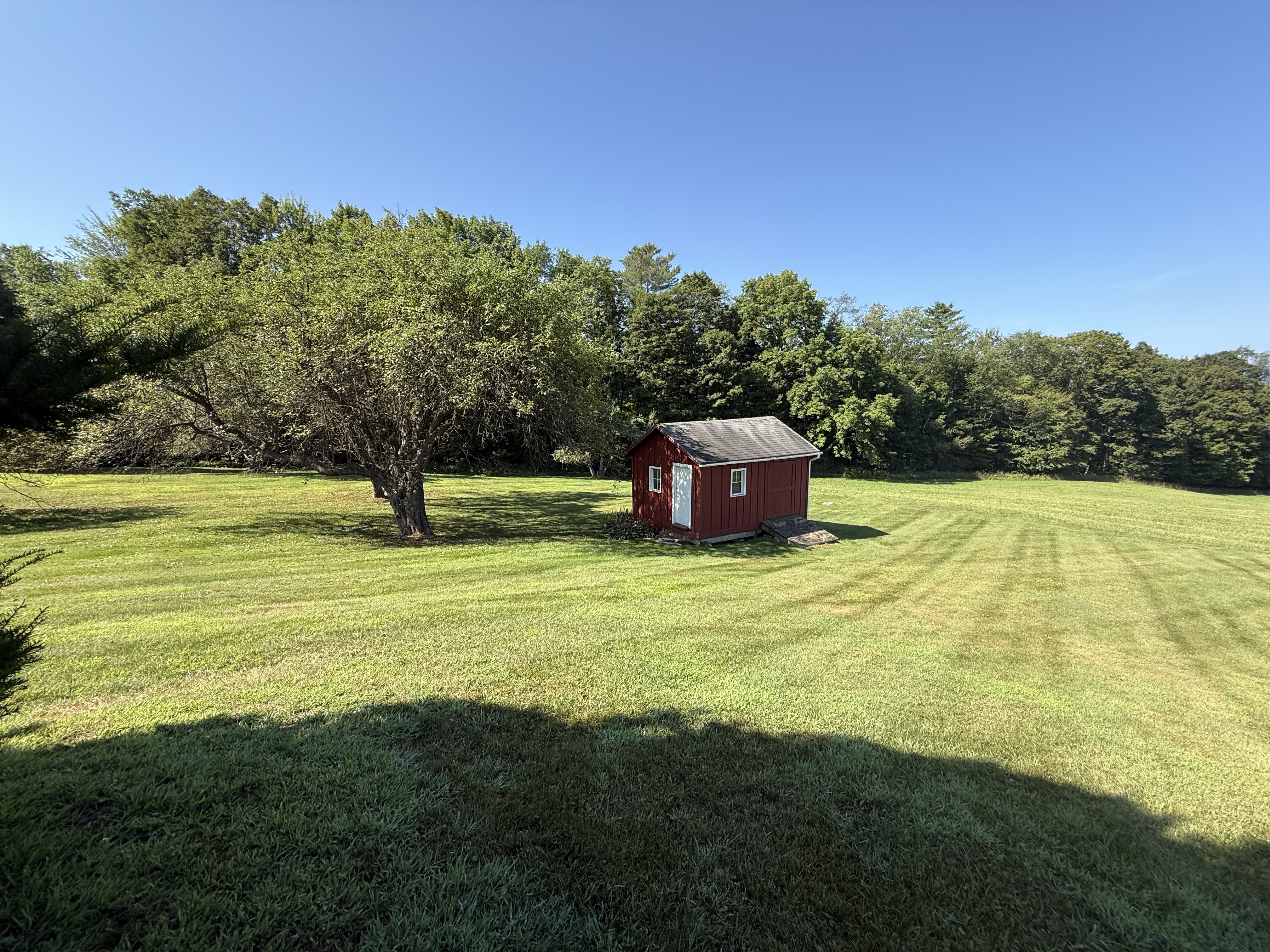 Hyde Park, Vermont, 05655, United States, 3 Bedrooms Bedrooms, ,2 BathroomsBathrooms,Residential,For Sale,1942528