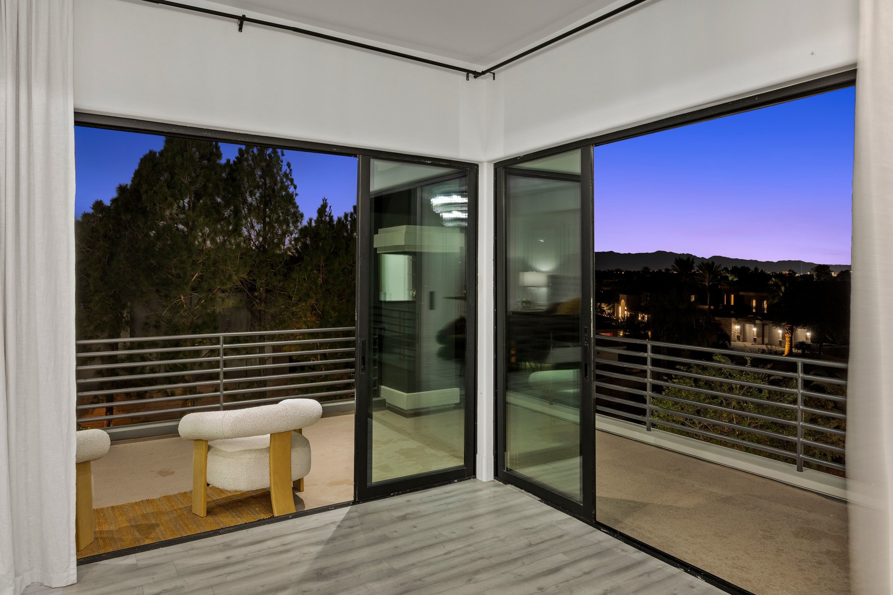  Elevated Custom Living in MacDonald Highlands with Views - 物件實景