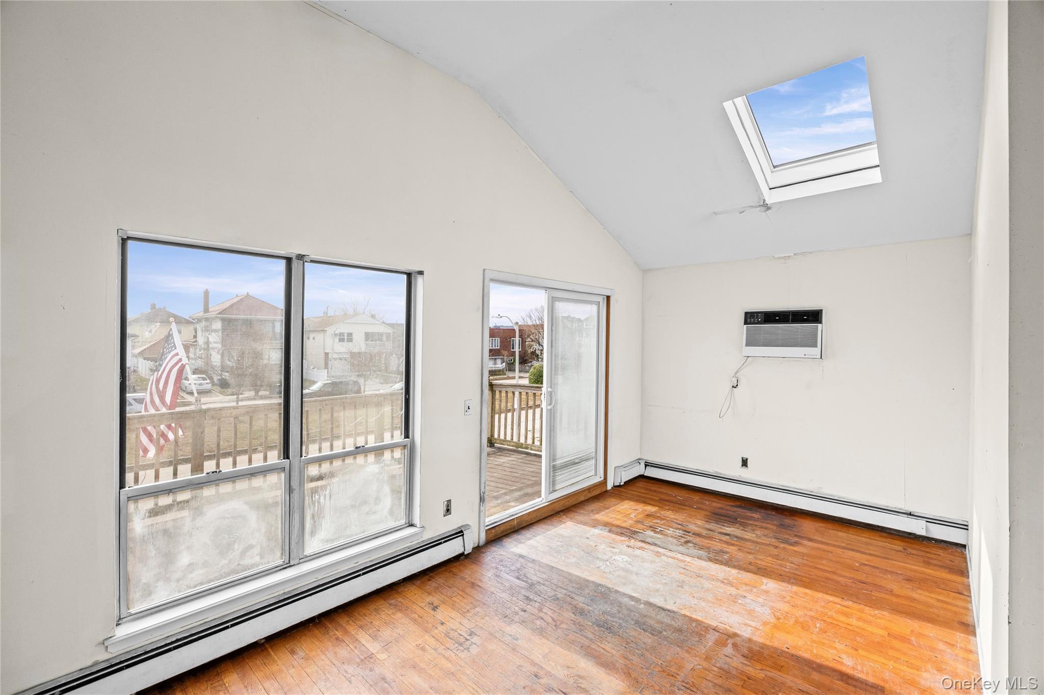 Long Beach, New York, 11561, United States, 5 Bedrooms Bedrooms, ,3 BathroomsBathrooms,Residential,For Sale,2002844