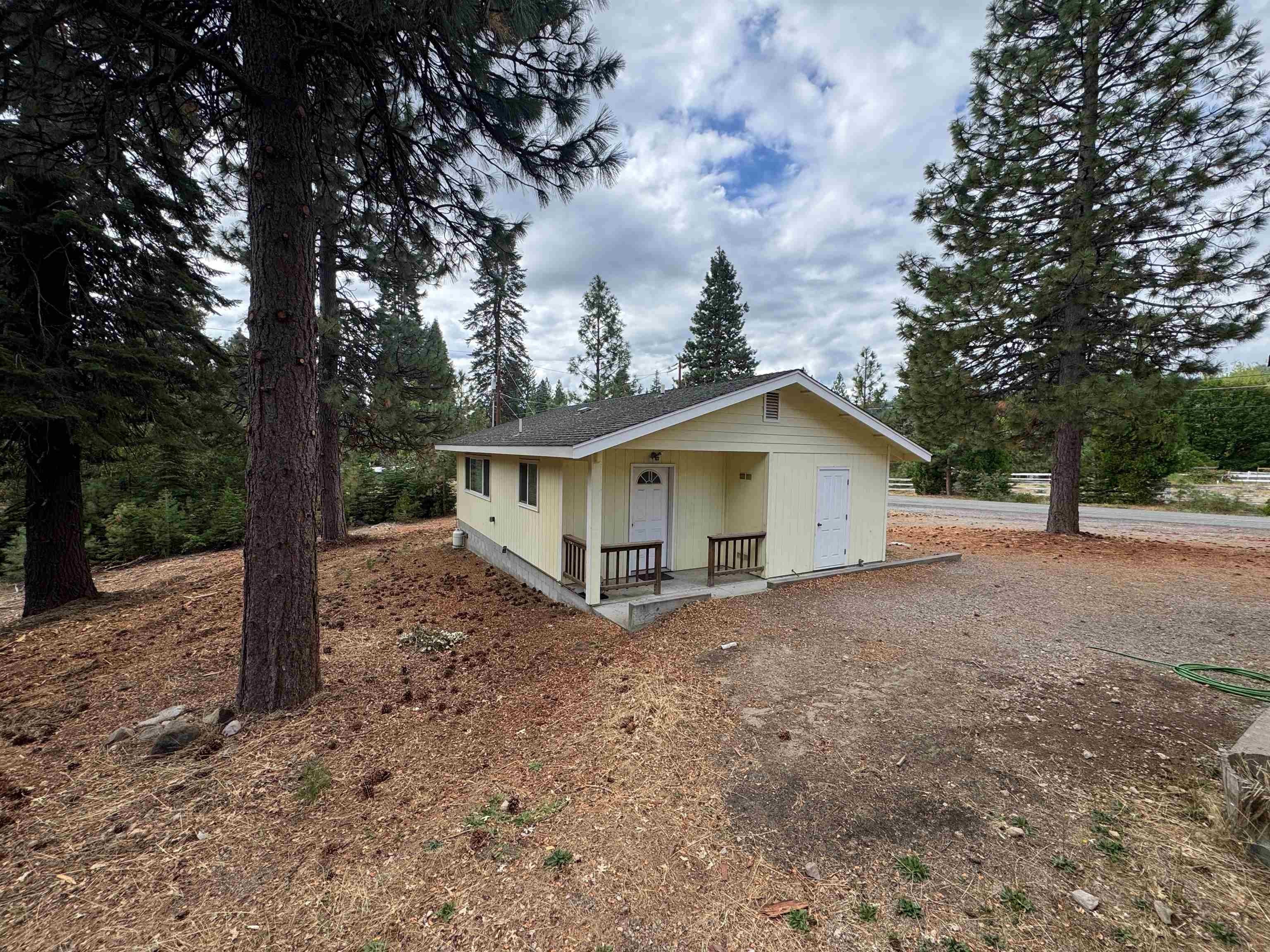 Mt Shasta, California, 96067, United States, 3 Bedrooms Bedrooms, ,2 BathroomsBathrooms,Residential,For Sale,1974393