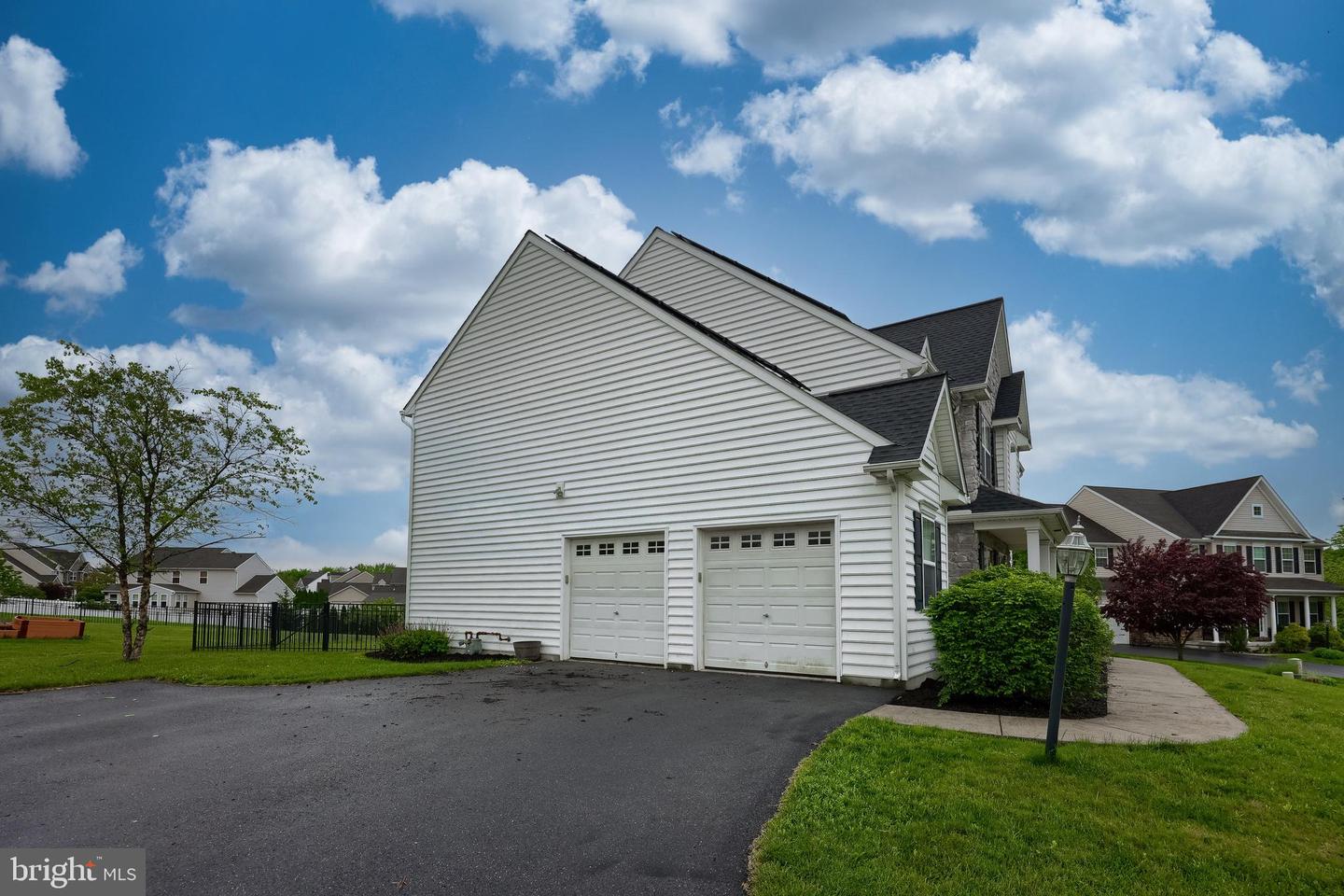 Palmyra, Pennsylvania, 17078, United States, 5 Bedrooms Bedrooms, ,3 BathroomsBathrooms,Residential,For Sale,1827180