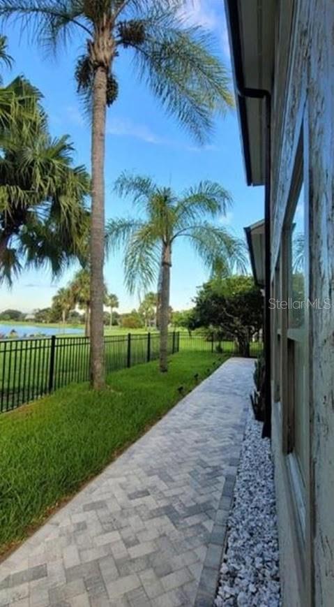 ORLANDO, Florida, 32828, United States, 3 Bedrooms Bedrooms, ,3 BathroomsBathrooms,Residential,For Sale,1942582
