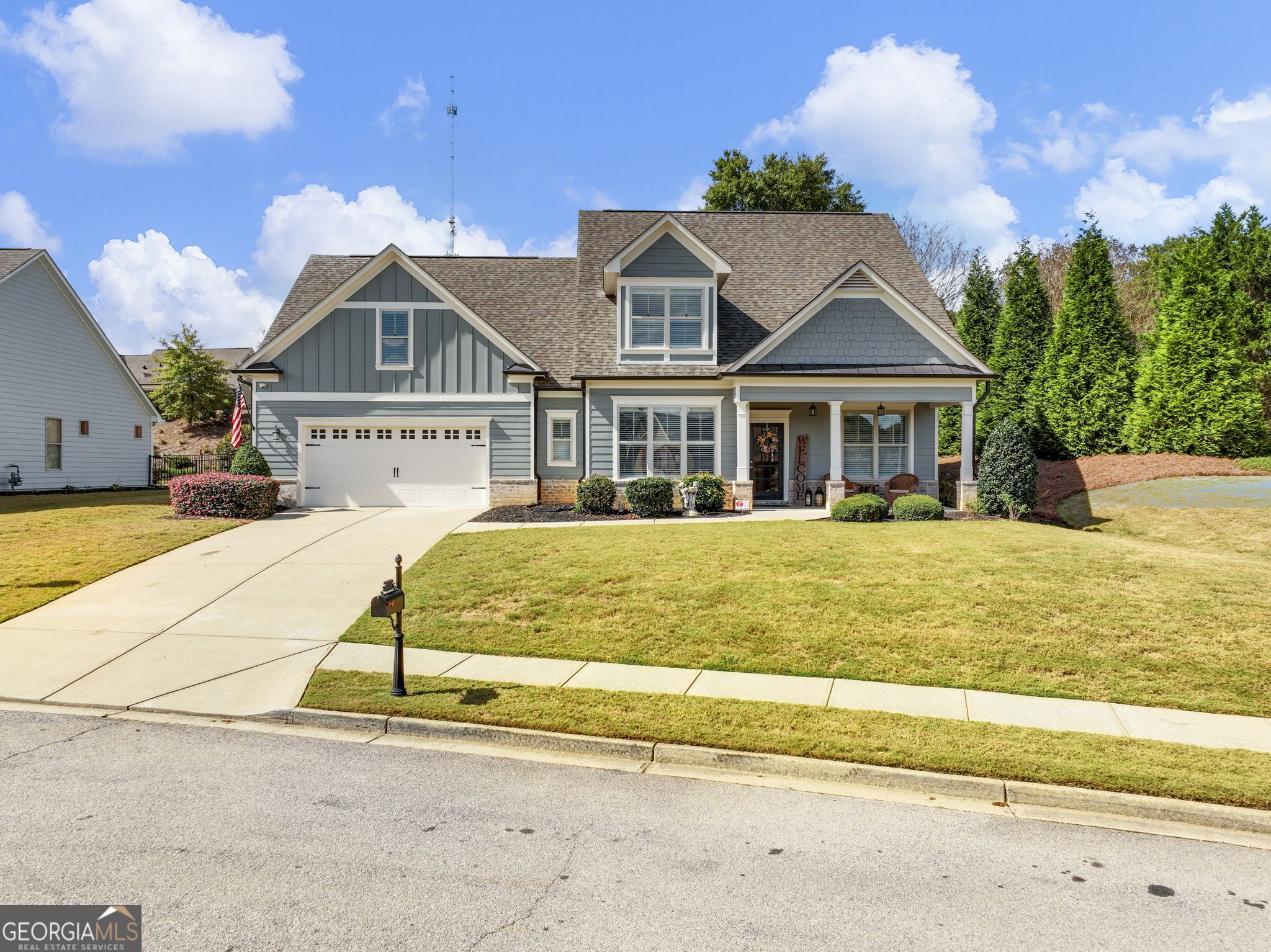 Hoschton, Georgia, 30548, United States, 5 Bedrooms Bedrooms, ,3 BathroomsBathrooms,Residential,For Sale,1986295