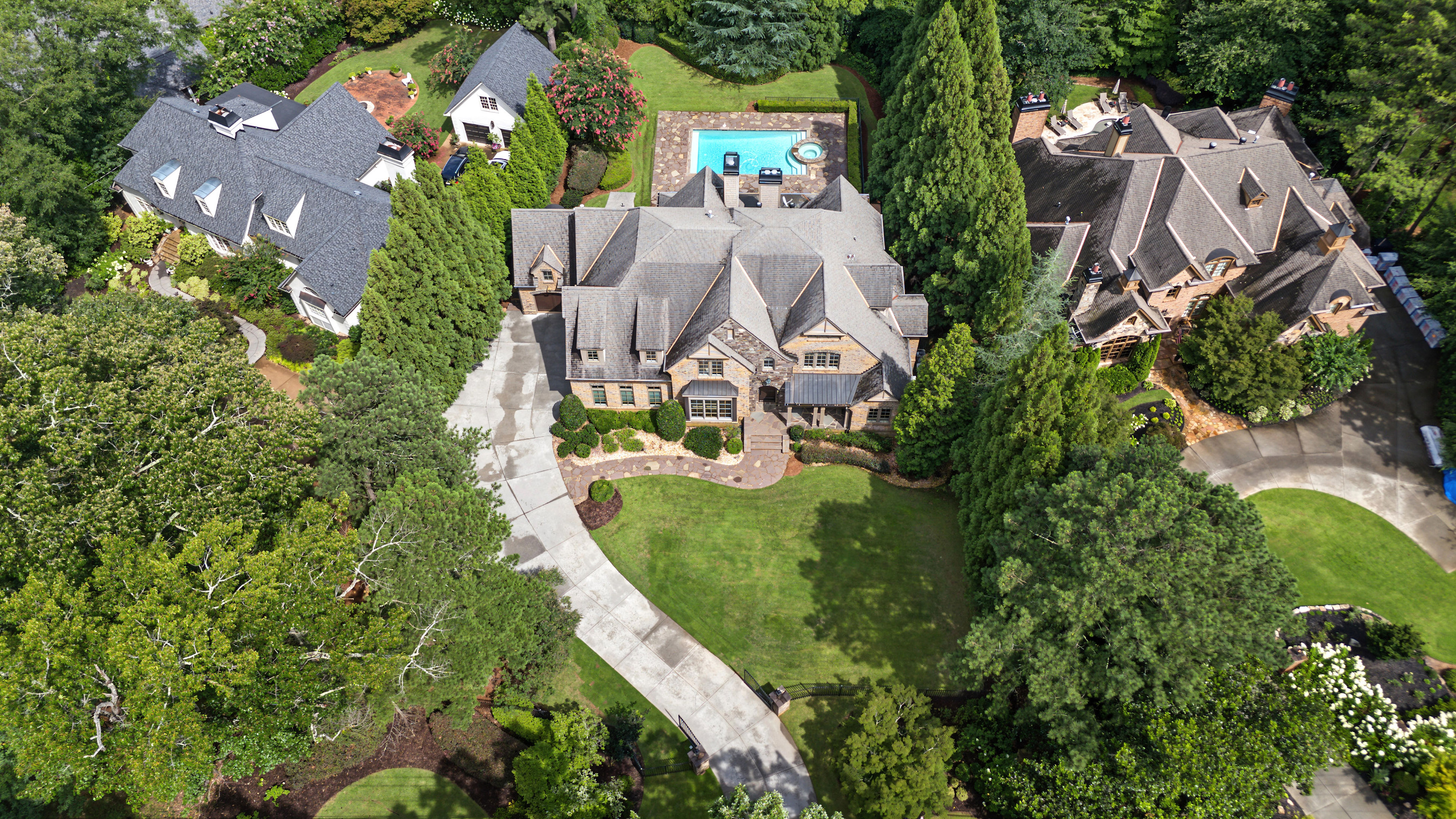  Exceptional Fully Gated Estate Near Chastain Park - 物件實景