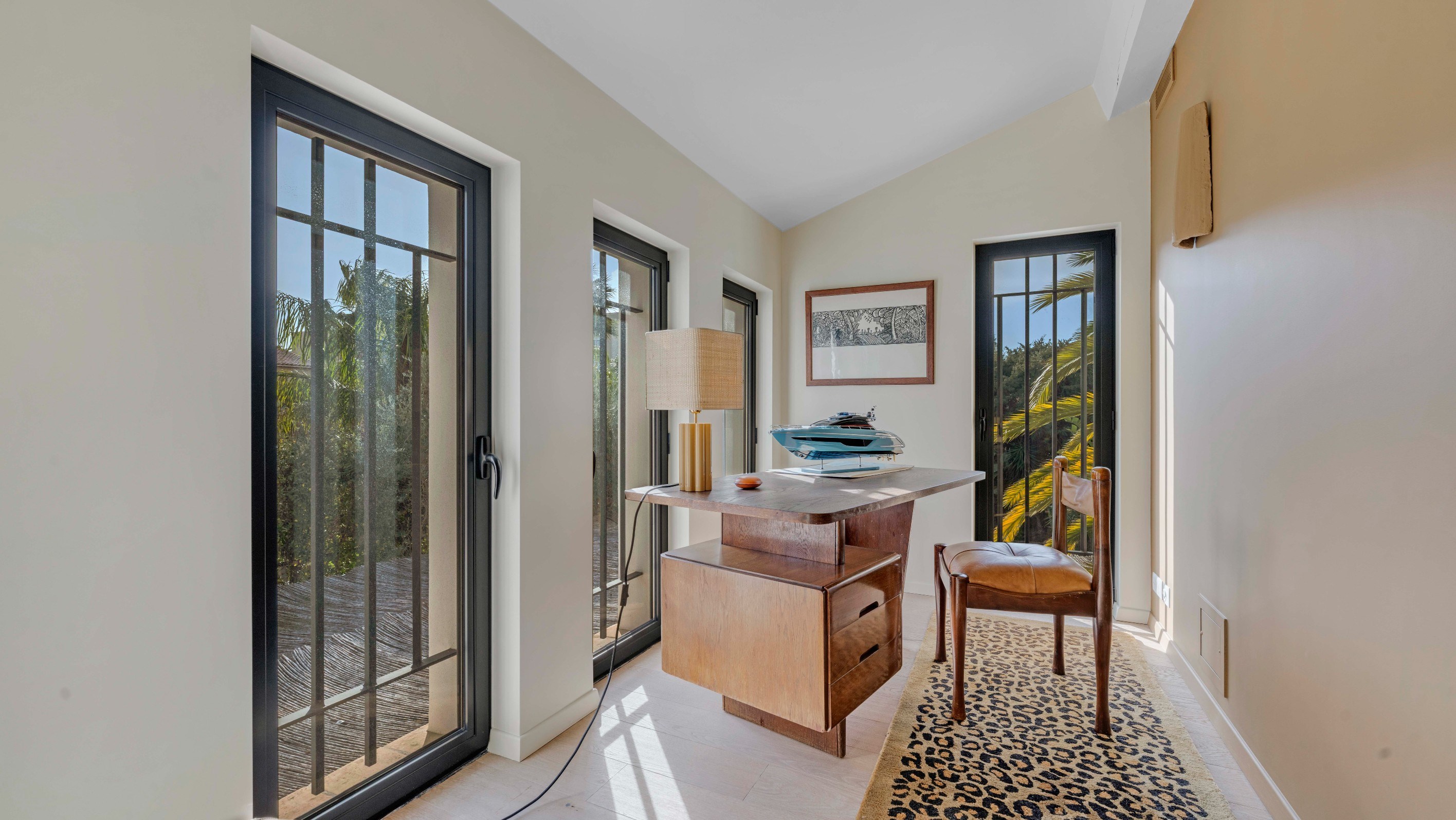  Saint-Tropez contemporary villa with pool walking distance to the village centre - 物件實景